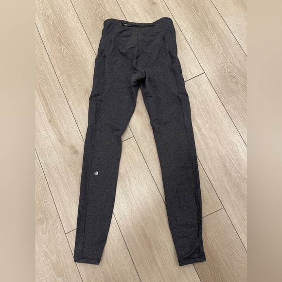 Women’s LuluLemon Knit Chevron On the Move Tight Size 6 with Pockets 🩶 - Picture 2 of 4